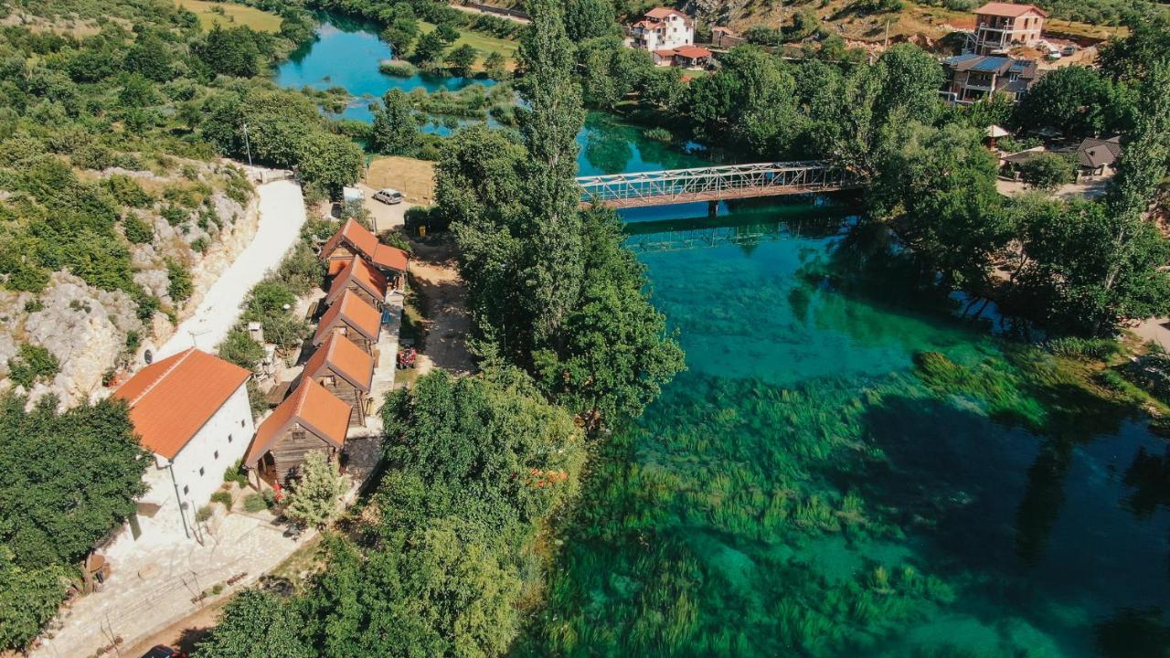 River huts Zrmanja Obrovac Exteriör bild
