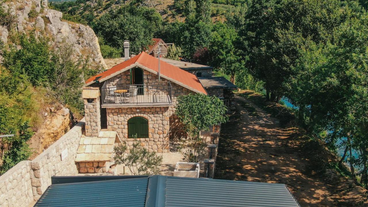 River huts Zrmanja Obrovac Exteriör bild