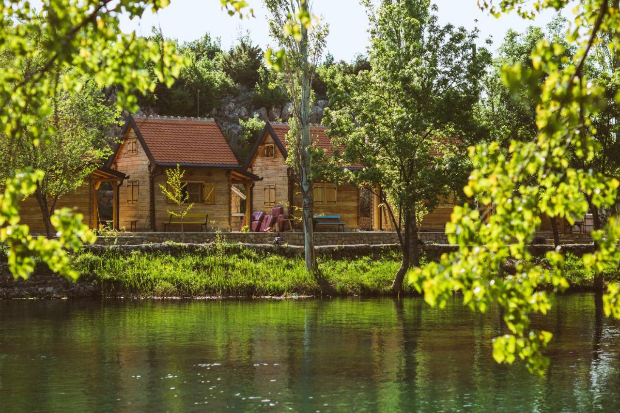 River huts Zrmanja Obrovac Exteriör bild